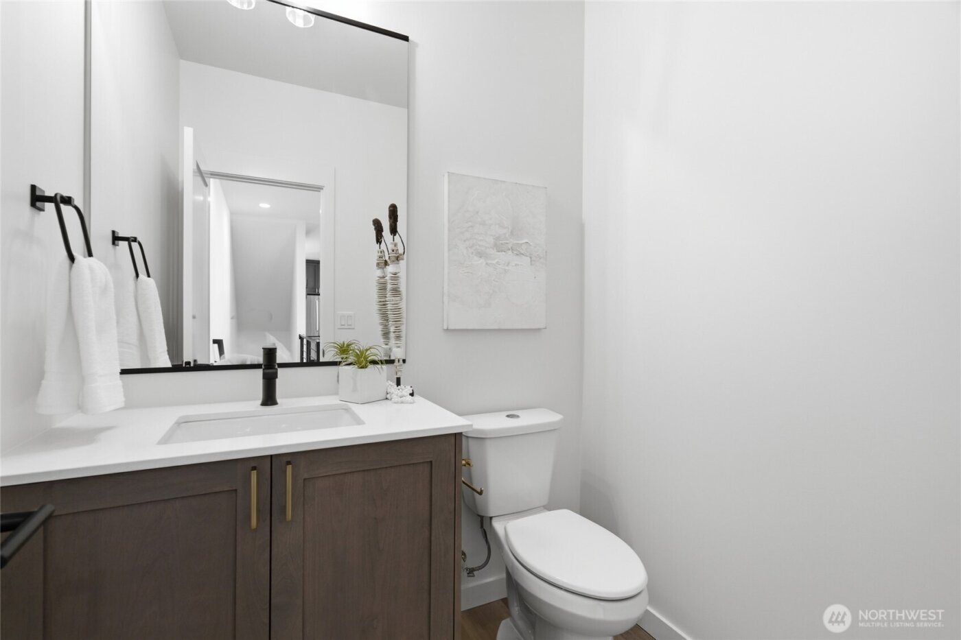 313 17th Avenue E #B, Seattle, WA 98112