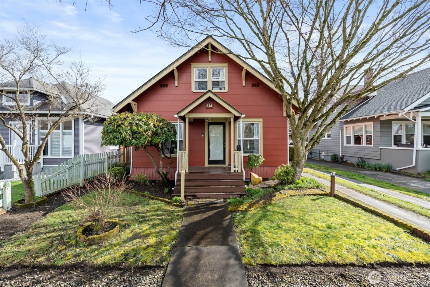 214 N Washington Avenue , Centralia, WA 98531