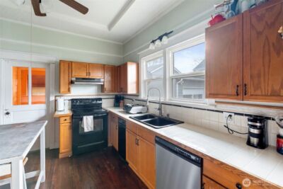 214 N Washington Avenue , Centralia, WA 98531 - Photo 13