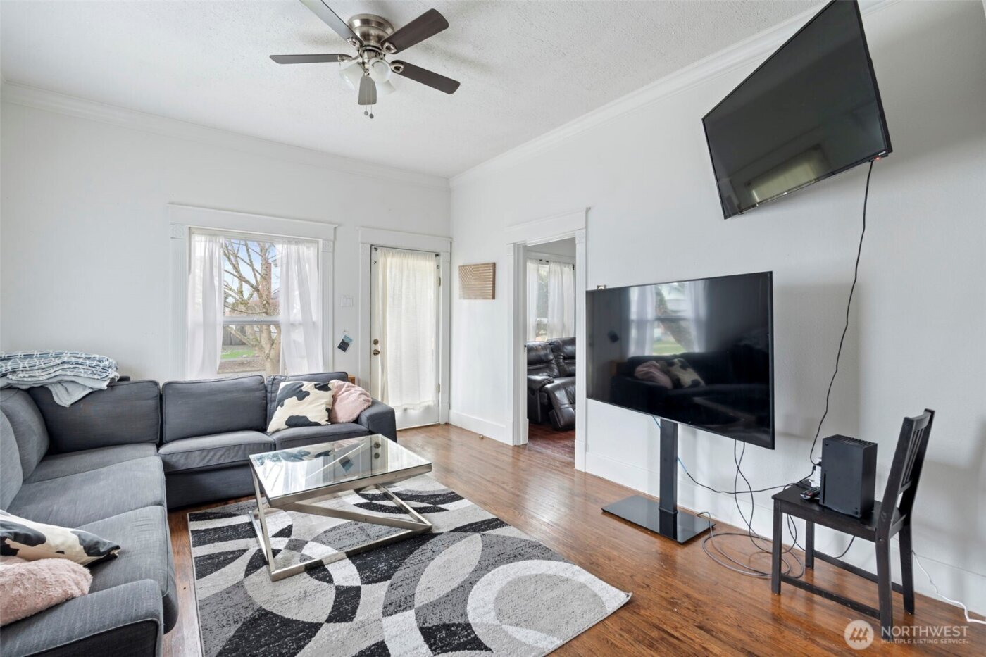 214 N Washington Avenue , Centralia, WA 98531