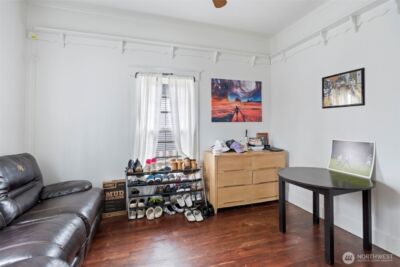 214 N Washington Avenue , Centralia, WA 98531 - Photo 9