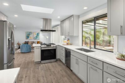 8515 129th Avenue SE, Newcastle, WA 98056 - Photo 11