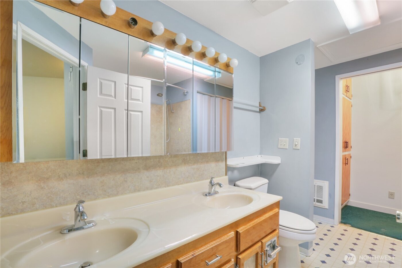 45337 Main Street , Concrete, WA 98237