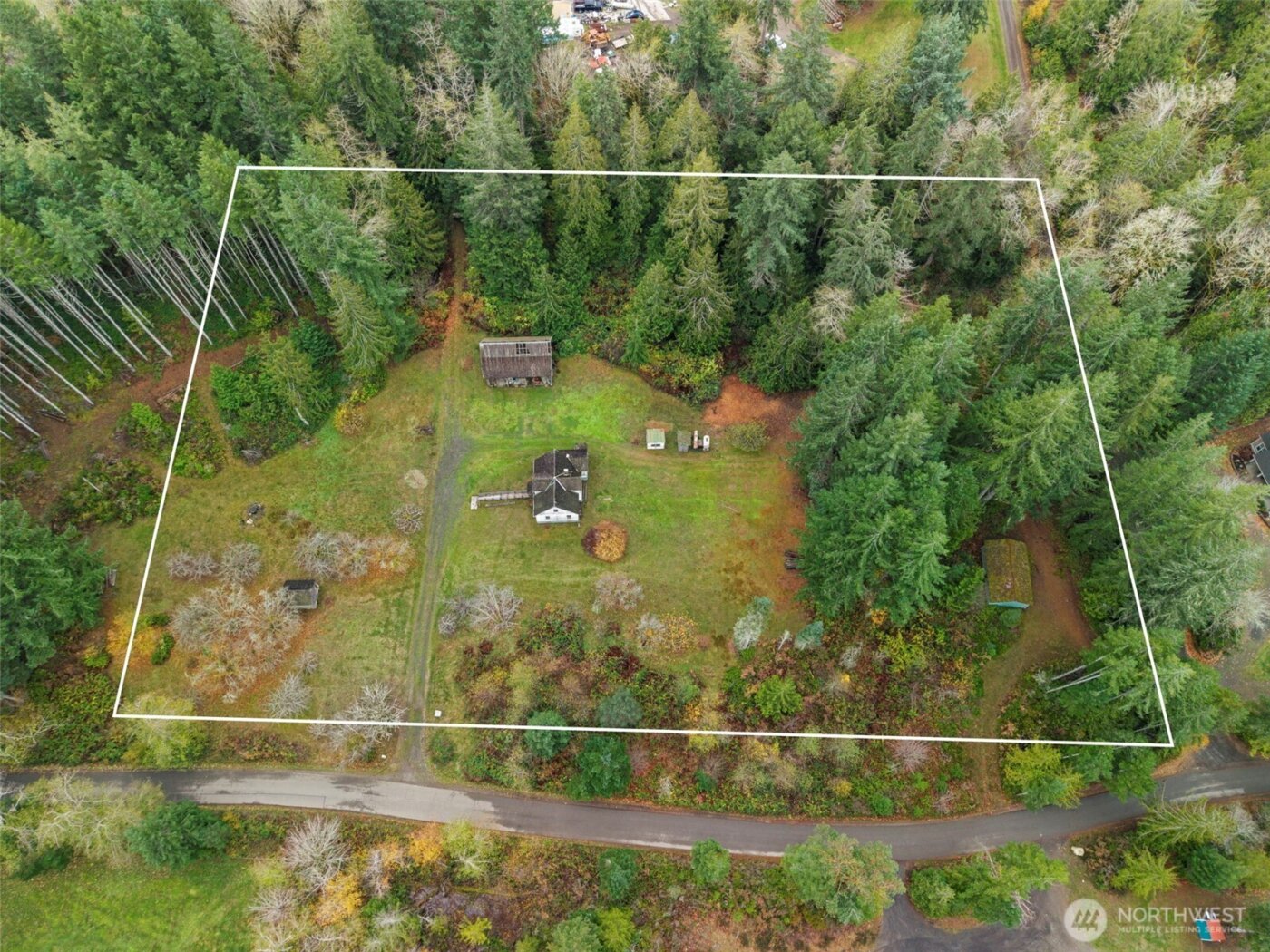 7111 Larson Lane NW, Seabeck, WA 98380