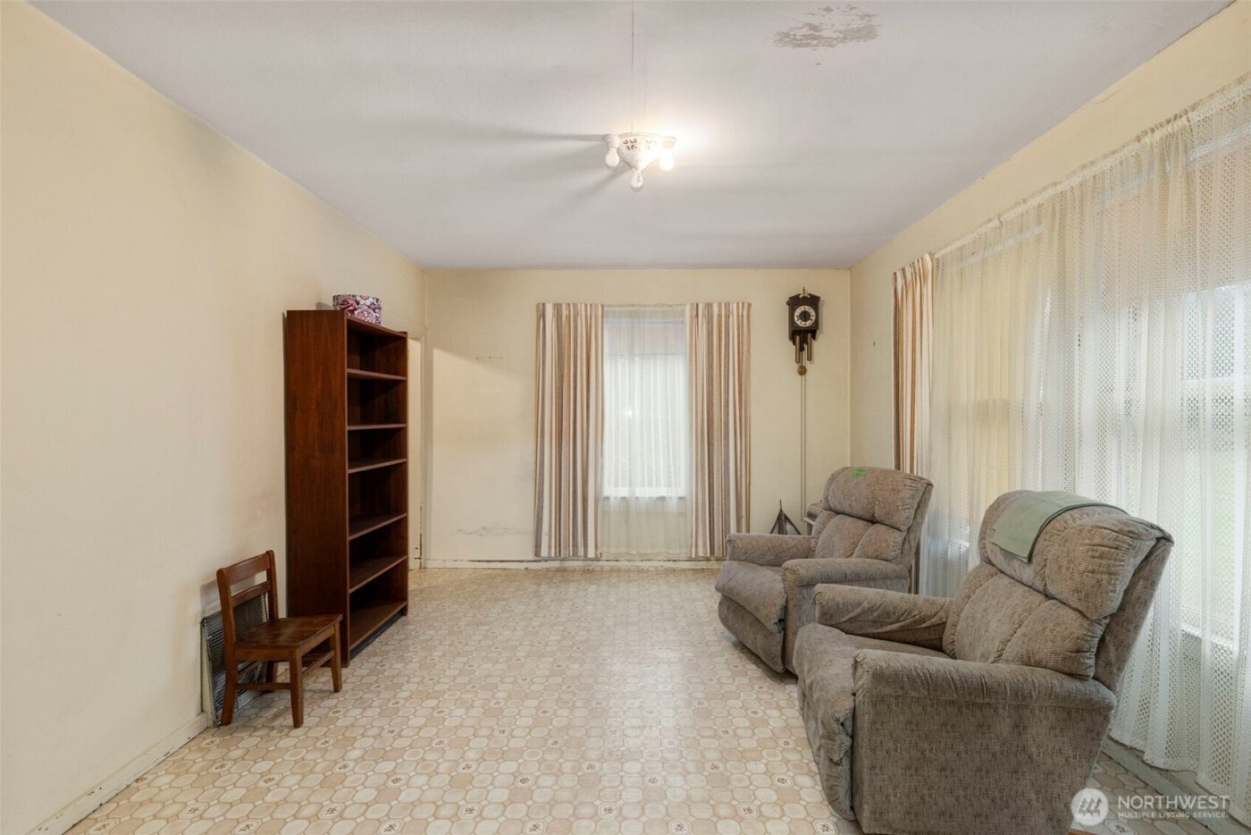 7111 Larson Lane NW, Seabeck, WA 98380