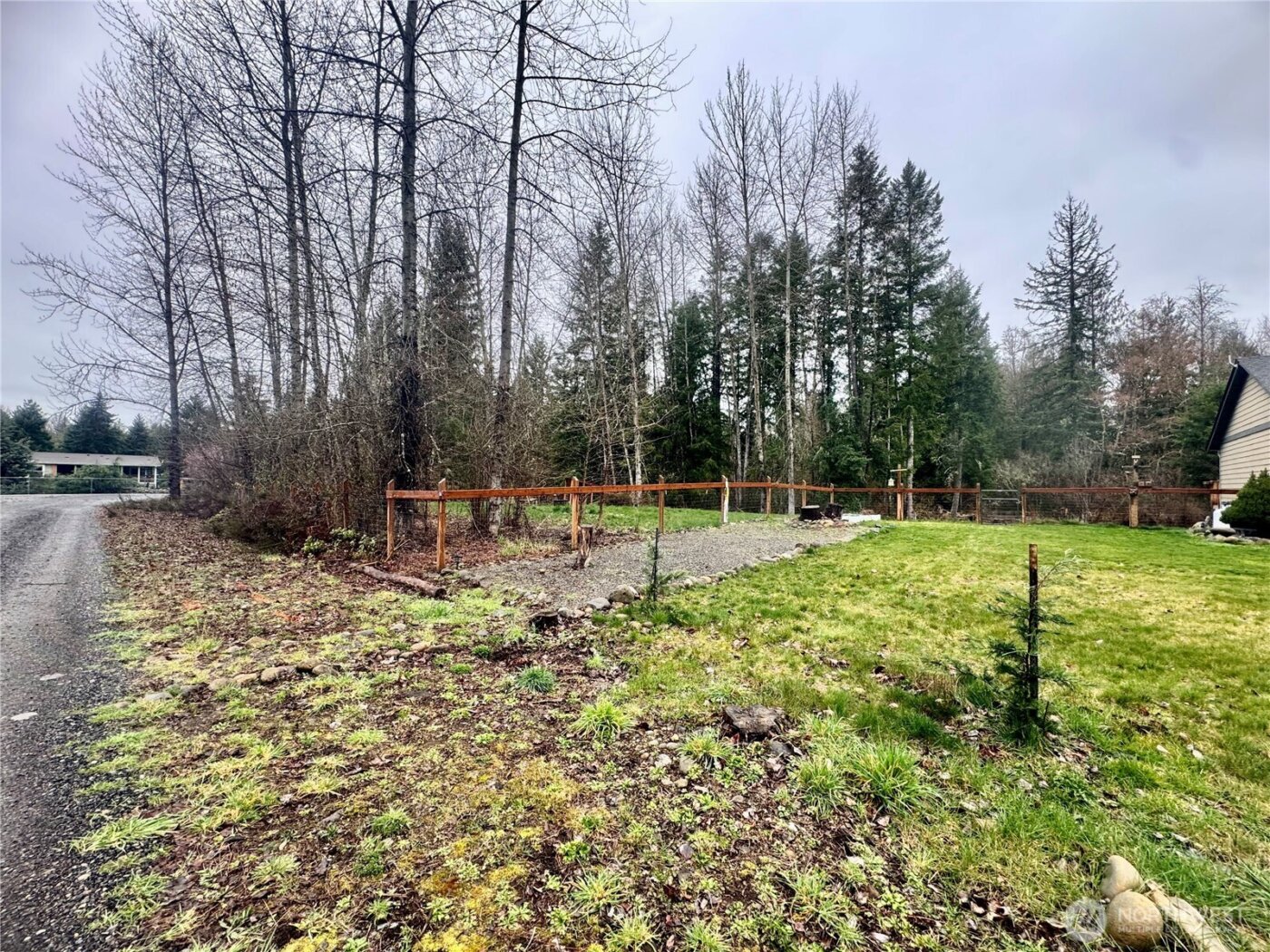 511 364 Street Ct S, Roy, WA 98580