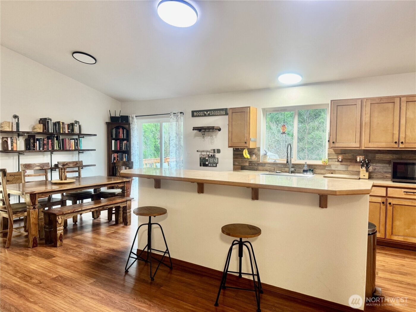 511 364 Street Ct S, Roy, WA 98580