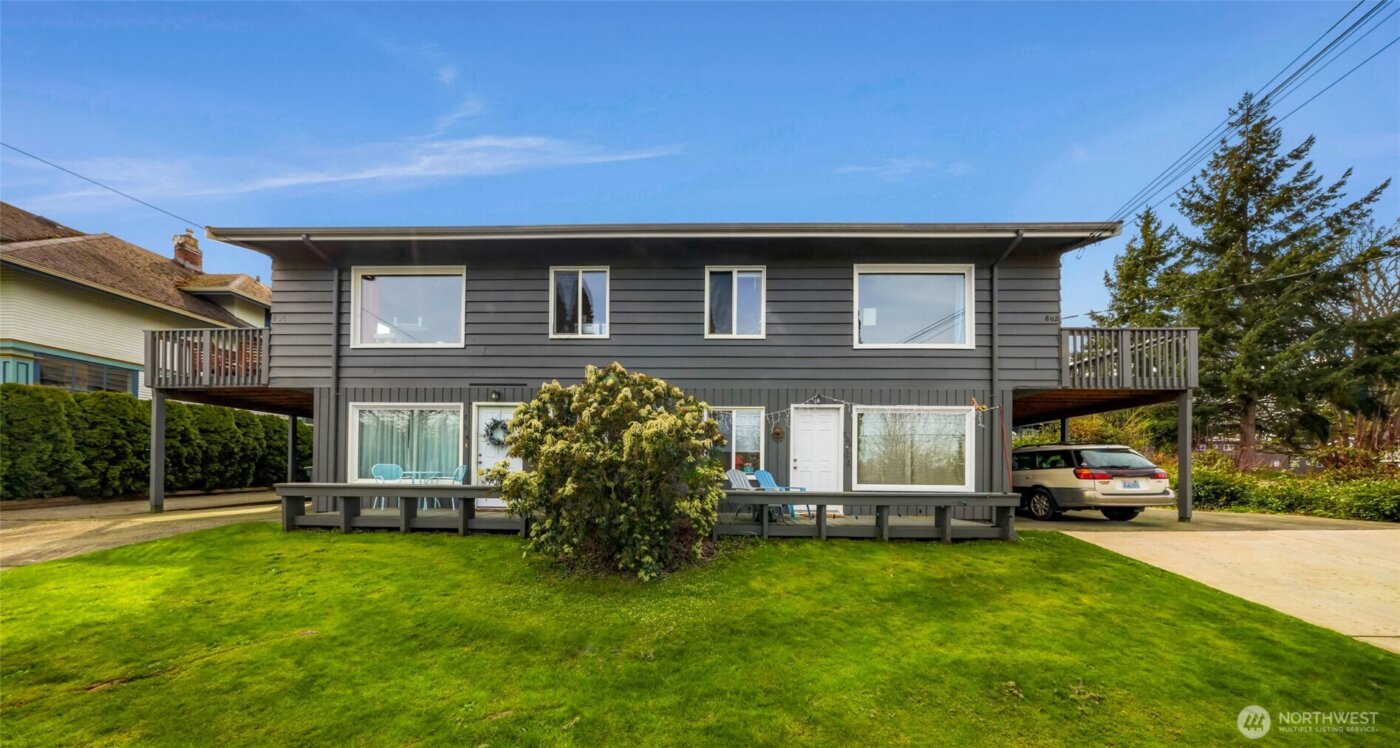 800 E Maple Street , Bellingham, WA 98225-5225