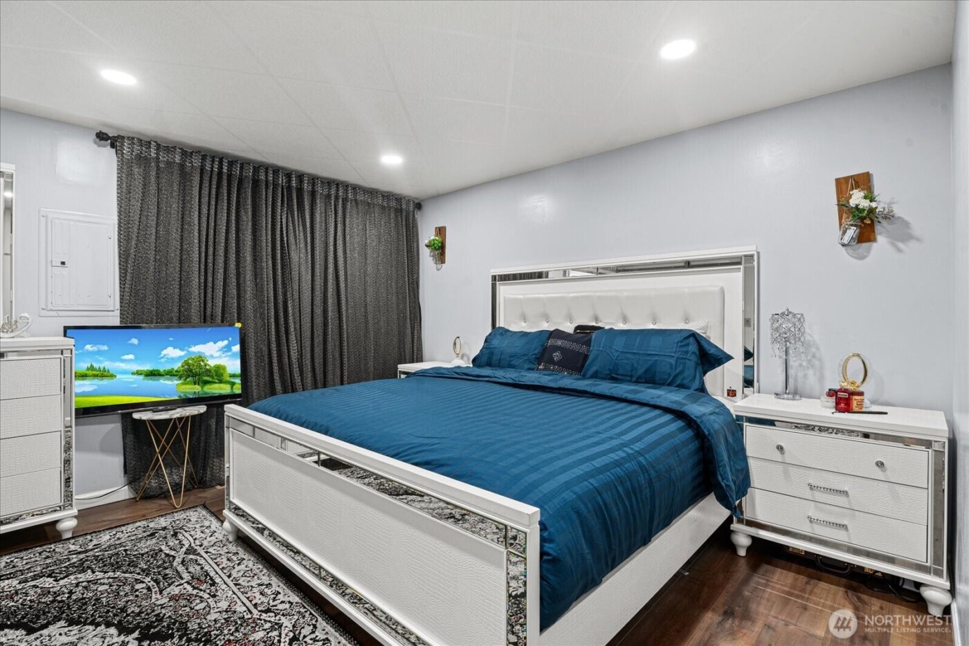 5537 S 119th St , Seattle, WA 98178