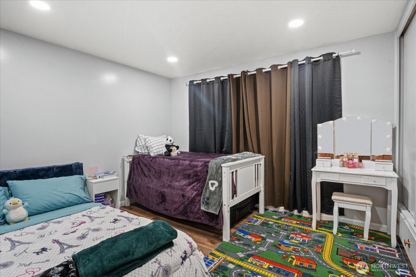 5537 S 119th St , Seattle, WA 98178