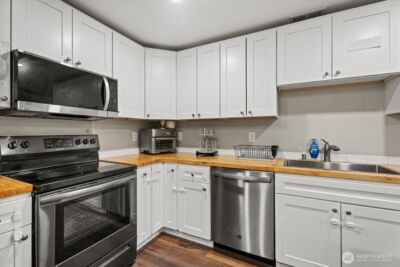 5537 S 119th St , Seattle, WA 98178 - Photo 8