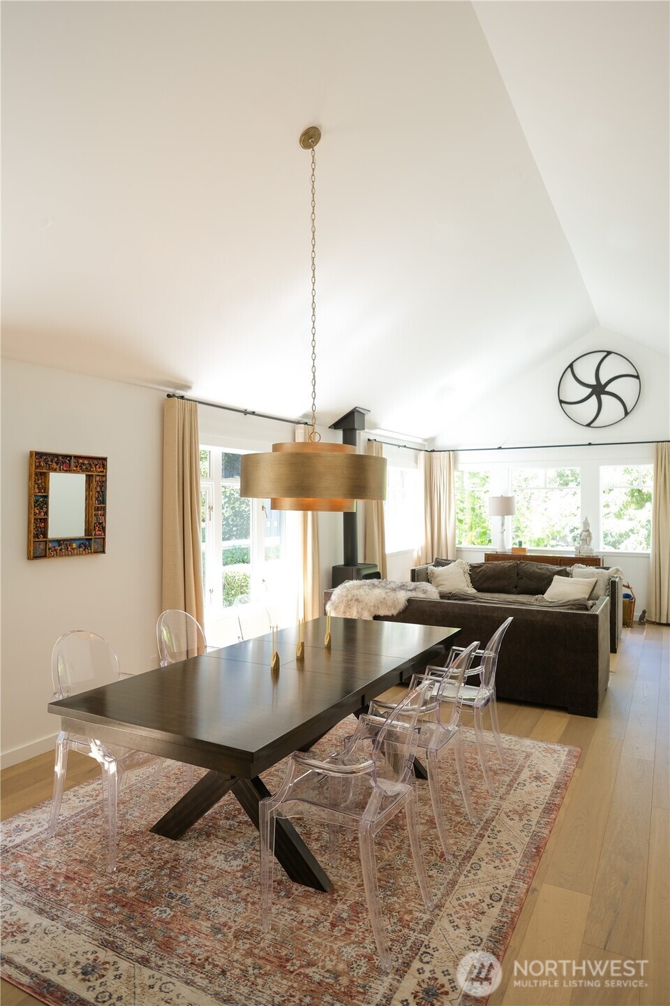 5932 California Avenue SW, Seattle, WA 98136