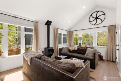 5932 California Avenue SW, Seattle, WA 98136 - Photo 3