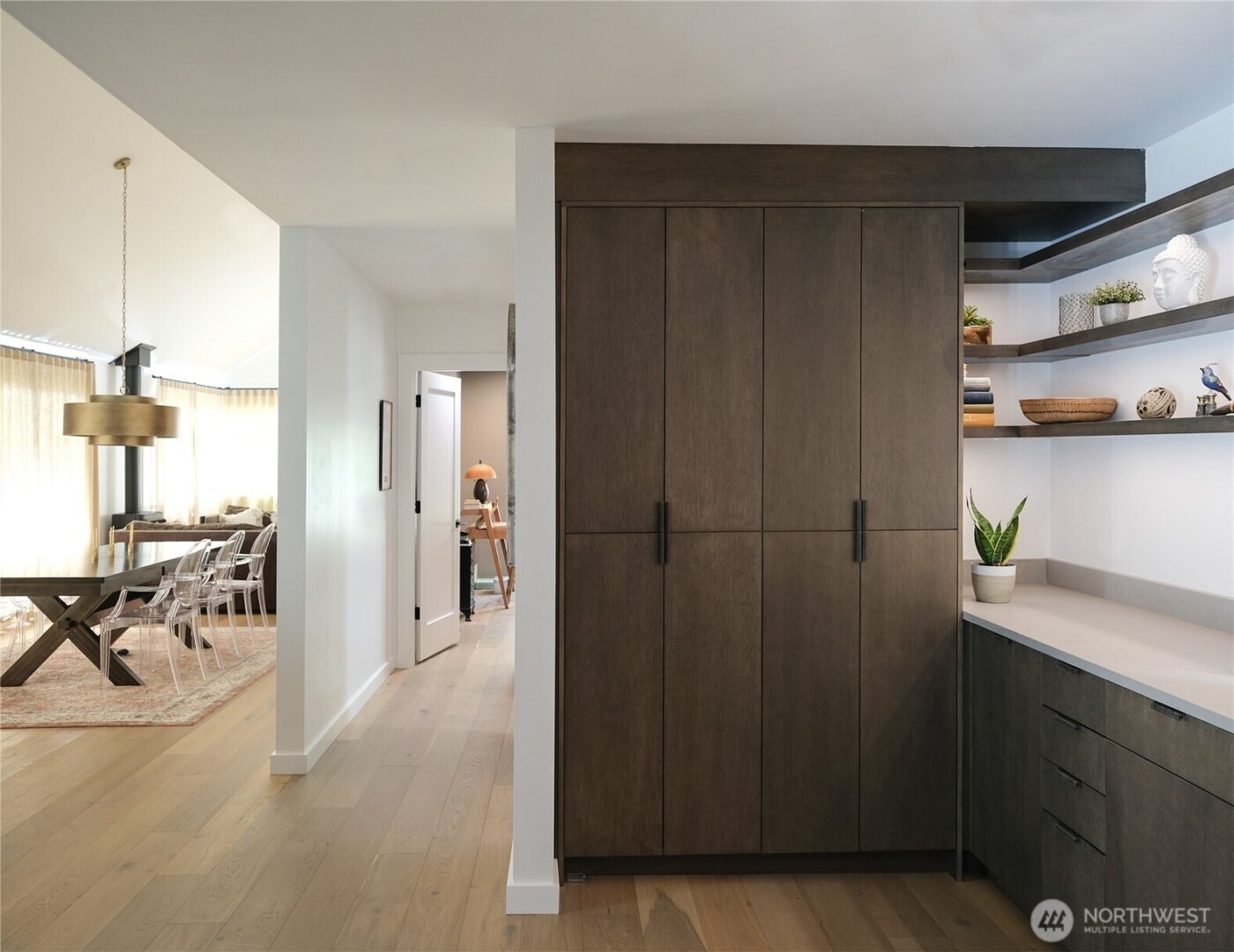 5932 California Avenue SW, Seattle, WA 98136