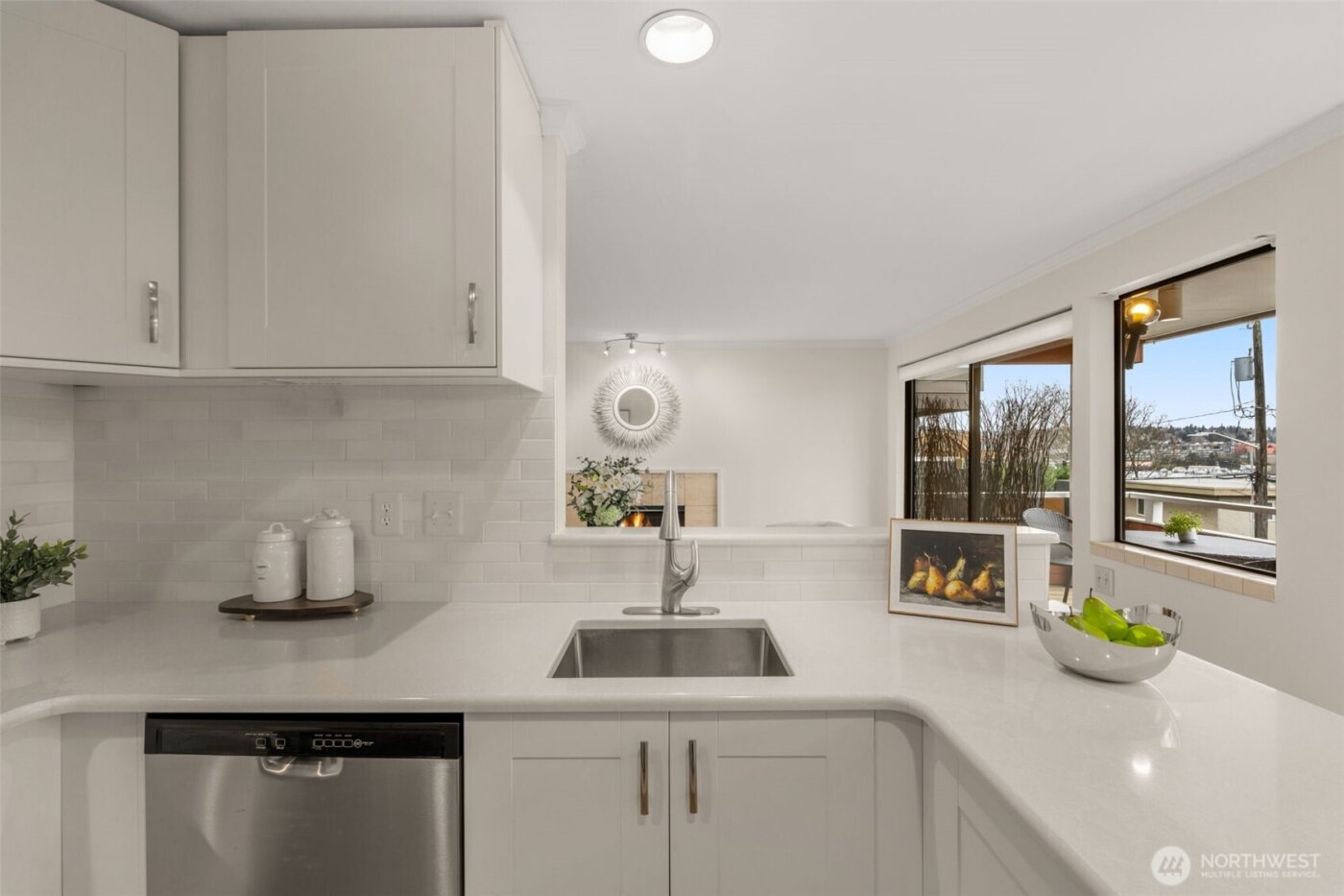 2028 Waverly Place N #202, Seattle, WA 98109