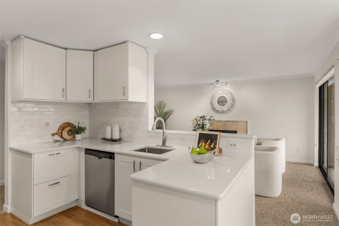 2028 Waverly Place N #202, Seattle, WA 98109