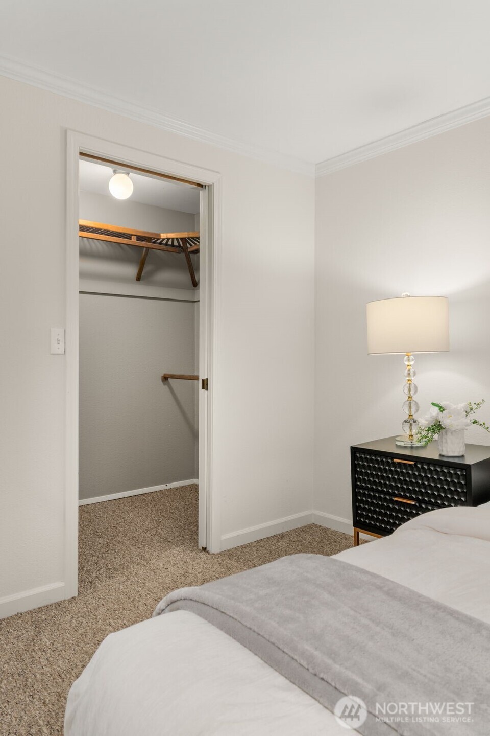 2028 Waverly Place N #202, Seattle, WA 98109