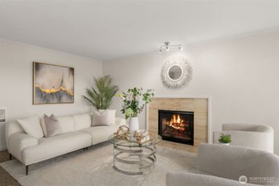 2028 Waverly Place N #202, Seattle, WA 98109 - Photo 4