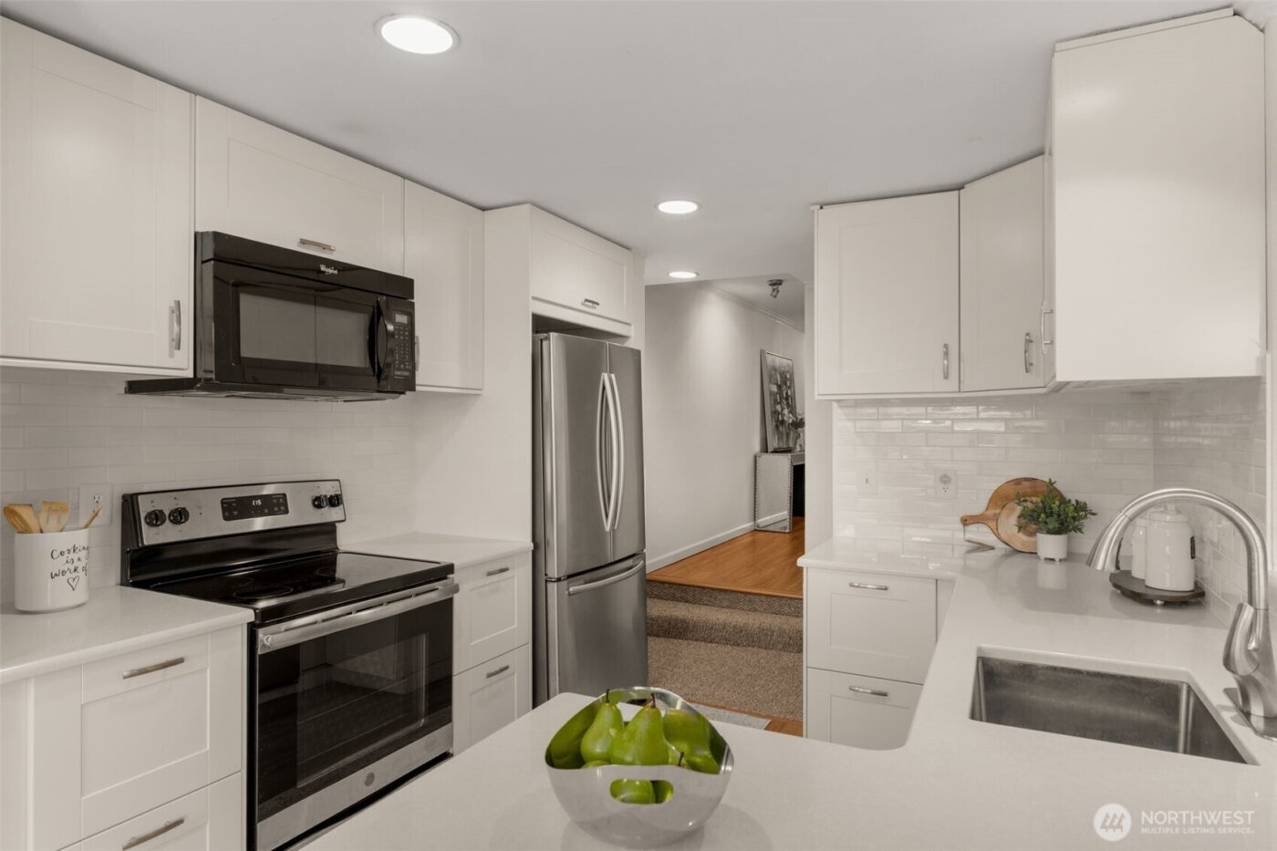 2028 Waverly Place N #202, Seattle, WA 98109