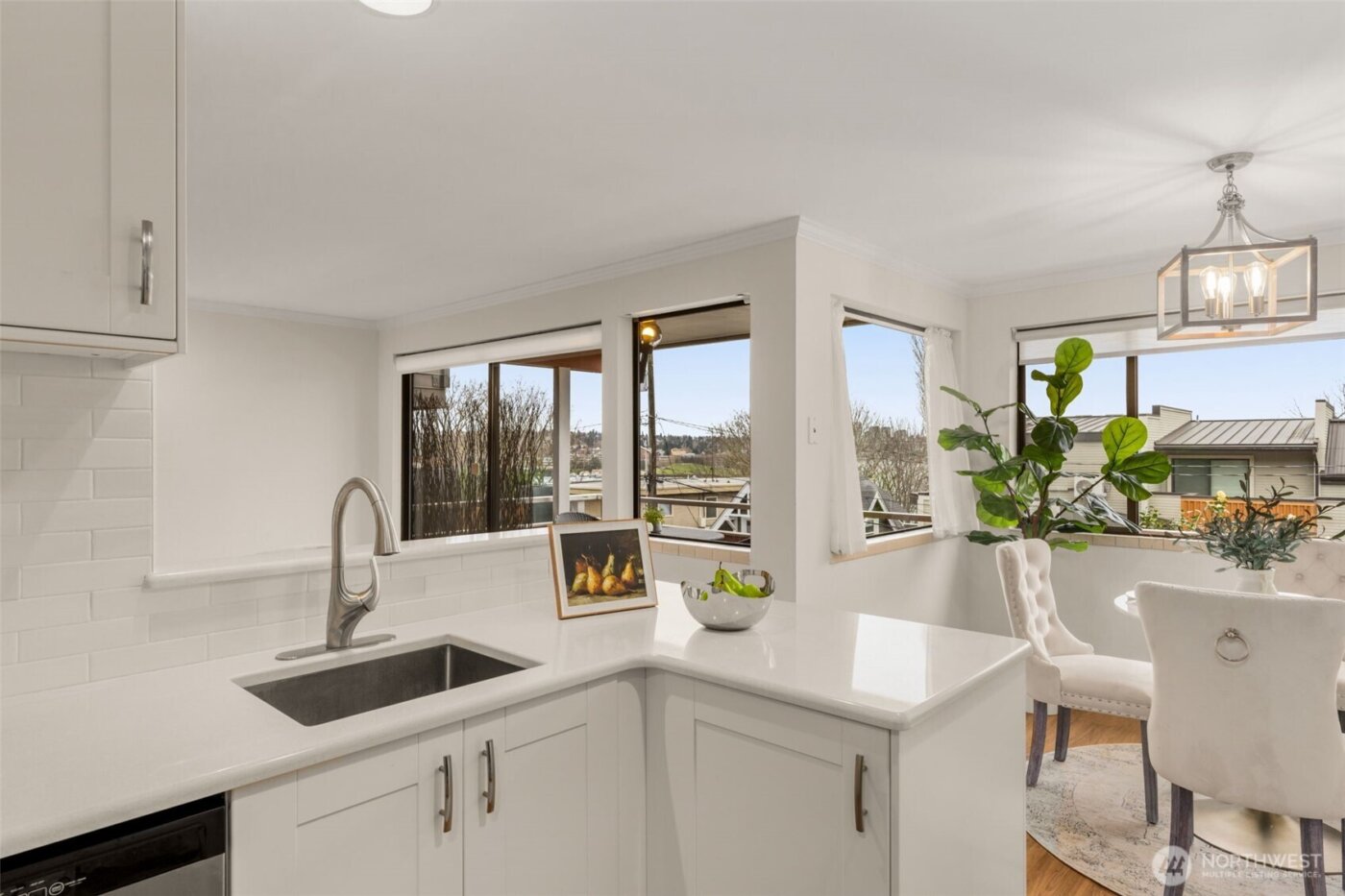 2028 Waverly Place N #202, Seattle, WA 98109