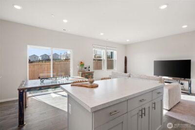 949 Tetherow Street , Bremerton, WA 98310 - Photo 11