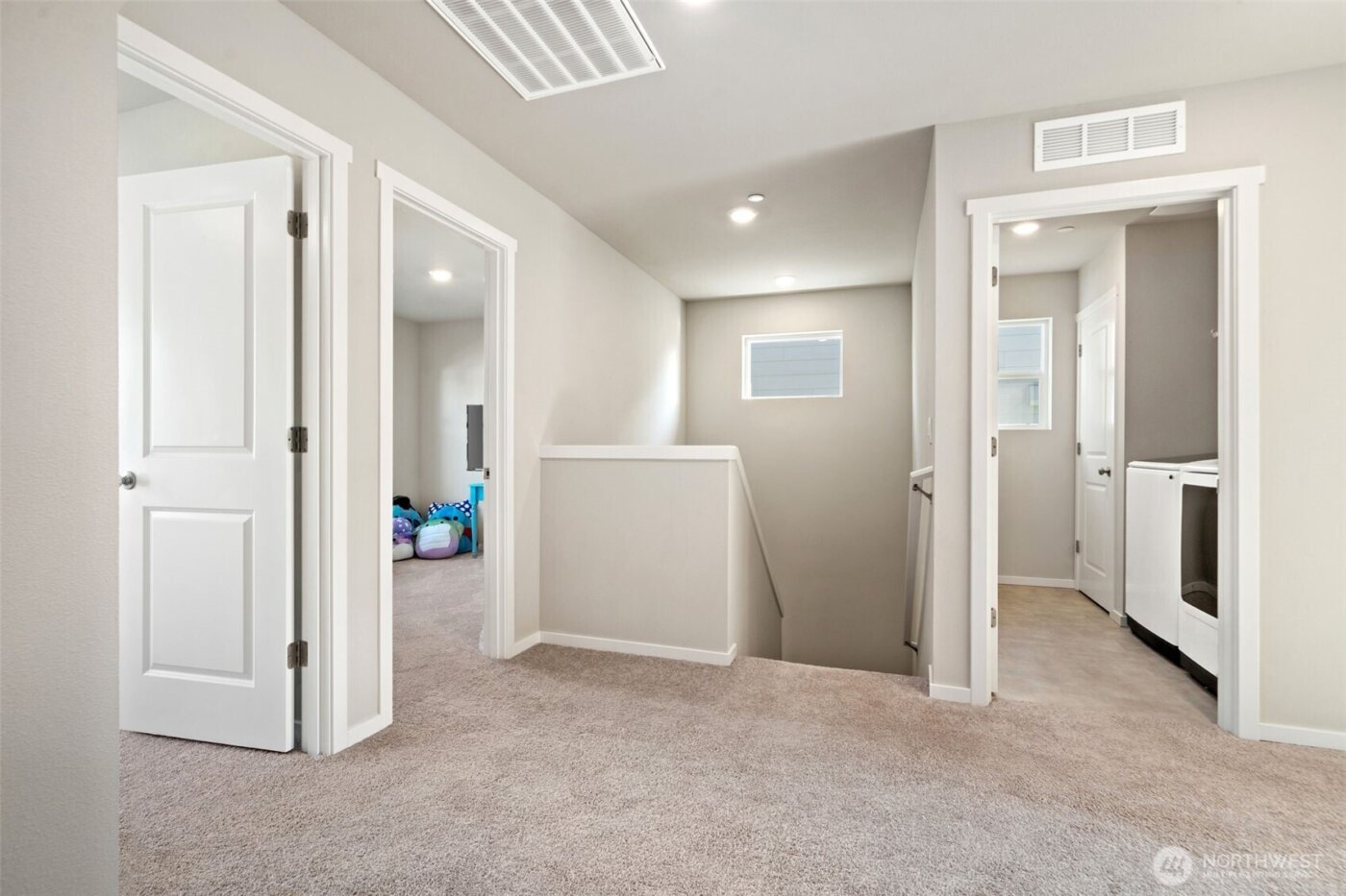 949 Tetherow Street , Bremerton, WA 98310