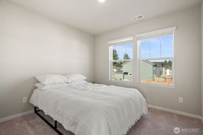 949 Tetherow Street , Bremerton, WA 98310 - Photo 22