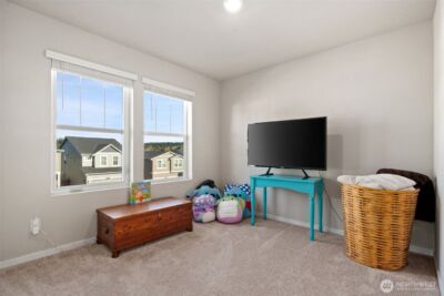 949 Tetherow Street , Bremerton, WA 98310 - Photo 24