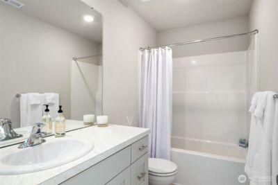 949 Tetherow Street , Bremerton, WA 98310 - Photo 26