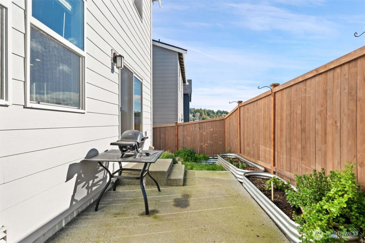 949 Tetherow Street , Bremerton, WA 98310