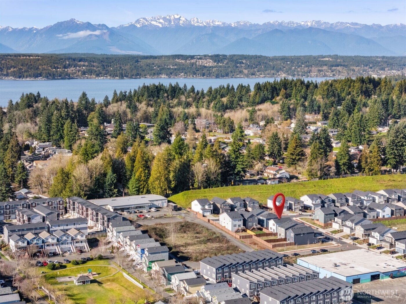 949 Tetherow Street , Bremerton, WA 98310