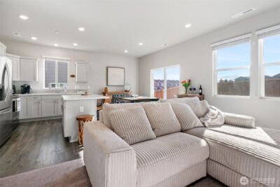 949 Tetherow Street , Bremerton, WA 98310 - Photo 6