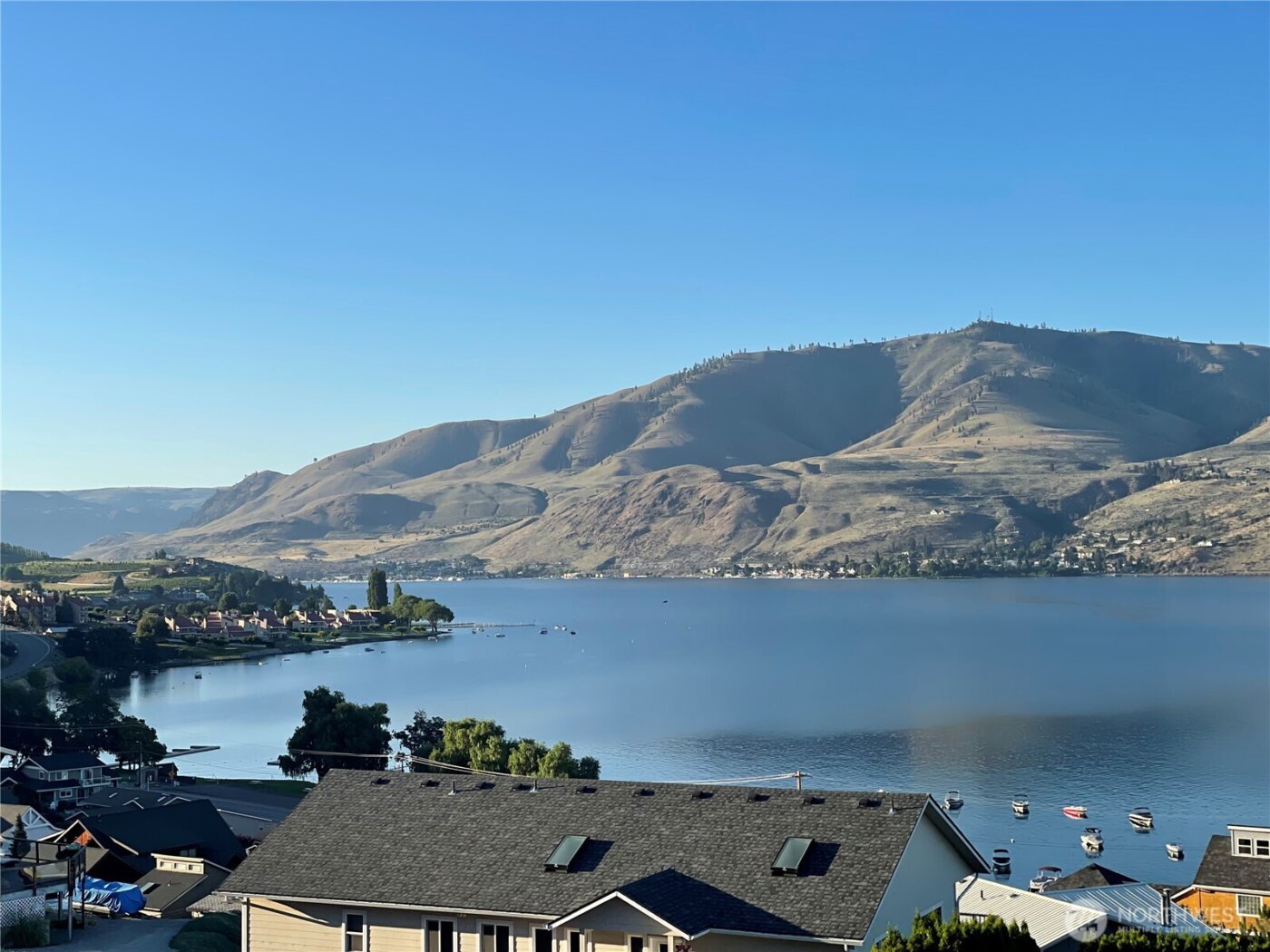 210 Crystal View Drive , Chelan, WA 98816