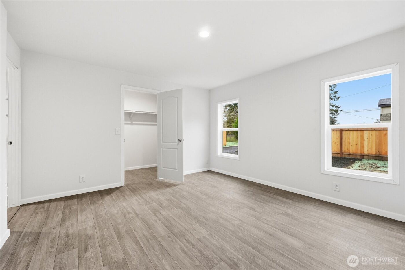 30 Porter Creek Road , Elma, WA 98541