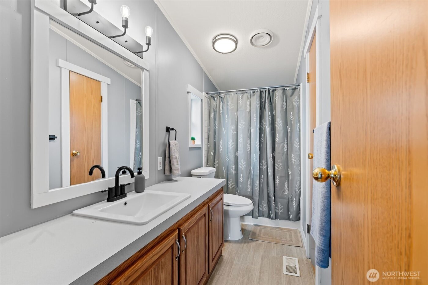 2900 S Canyon Road #110, Ellensburg, WA 98926