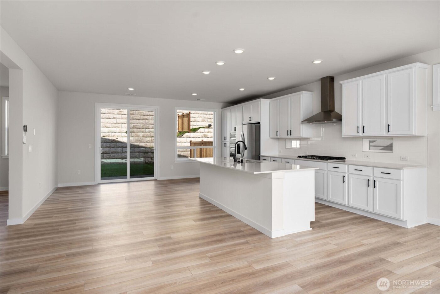 17542 NE Midnight Sun Loop , Poulsbo, WA 98370