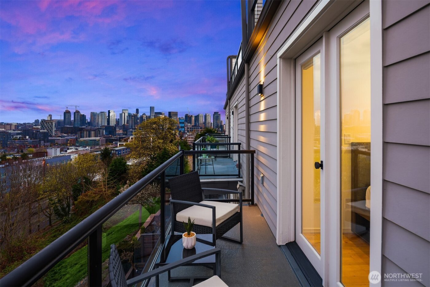 1416 6th Avenue N, Seattle, WA 98109