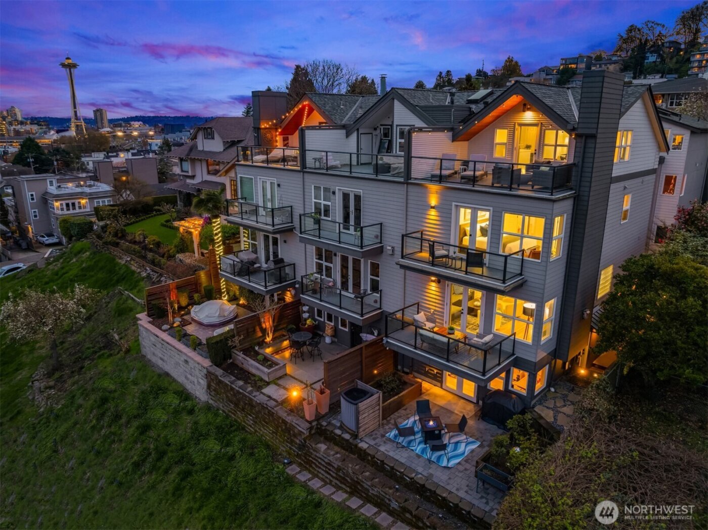 1416 6th Avenue N, Seattle, WA 98109