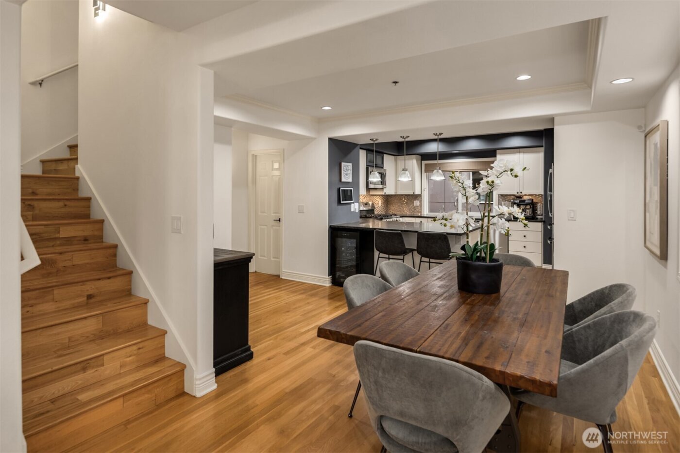 1416 6th Avenue N, Seattle, WA 98109