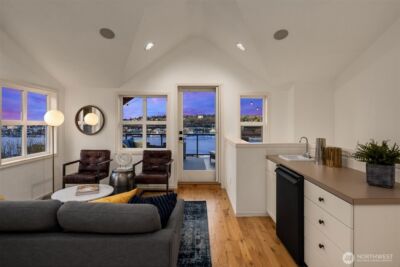 1416 6th Avenue N, Seattle, WA 98109 - Photo 13