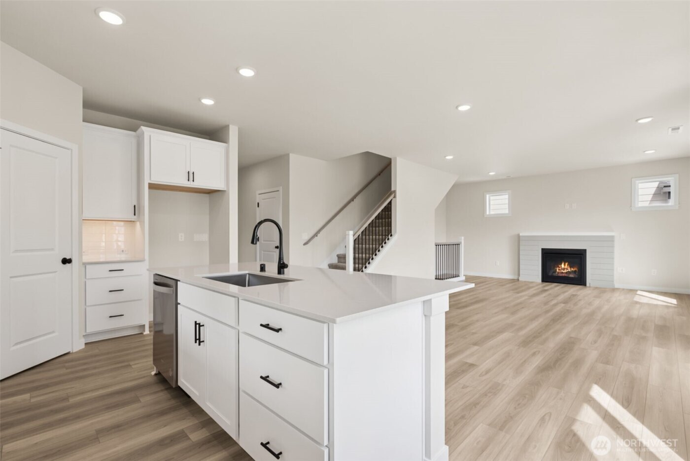 2025 NE Norseman Way , Poulsbo, WA 98370