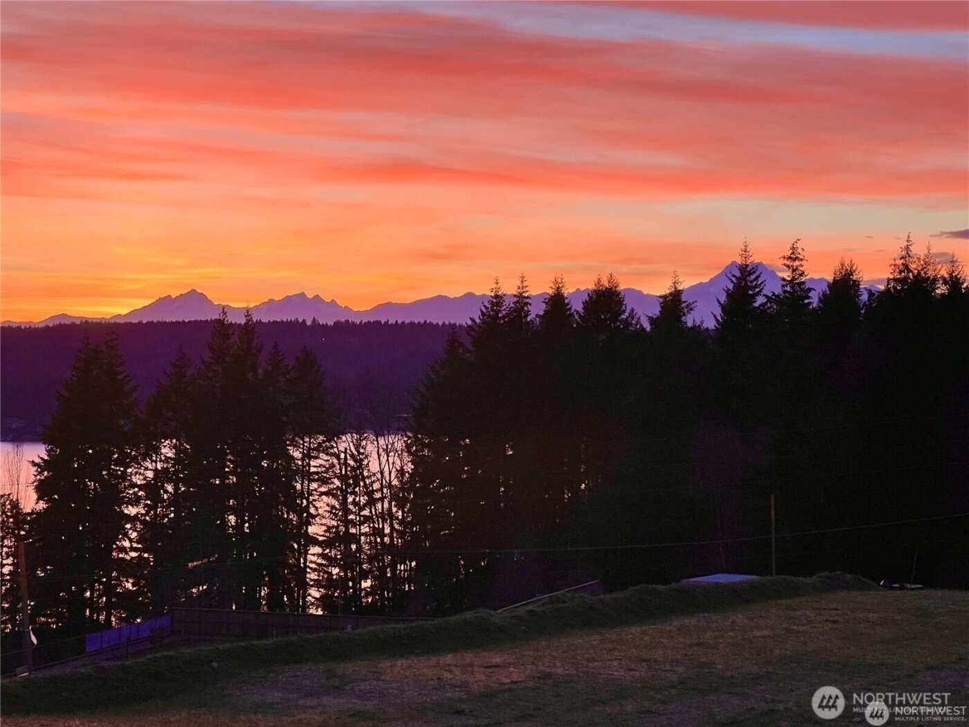 2025 NE Norseman Way , Poulsbo, WA 98370