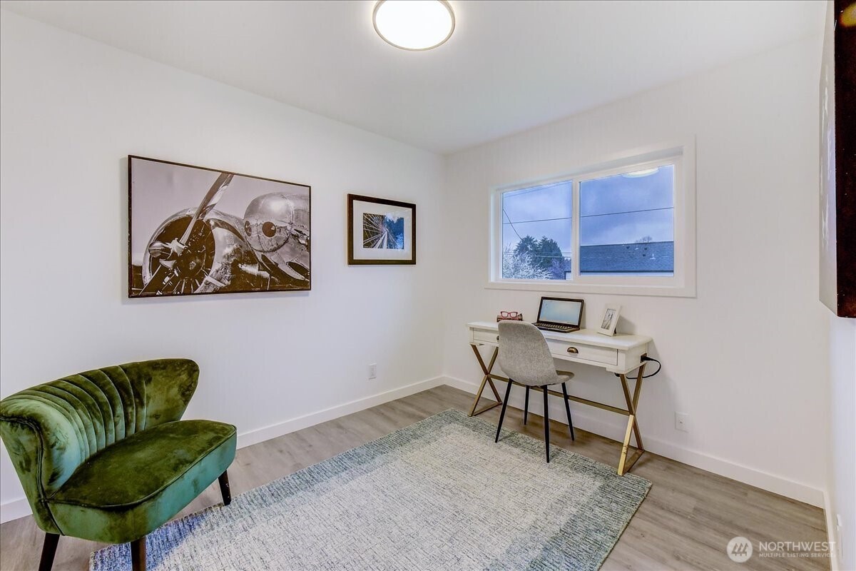 9320 31st Place SW, Seattle, WA 98126