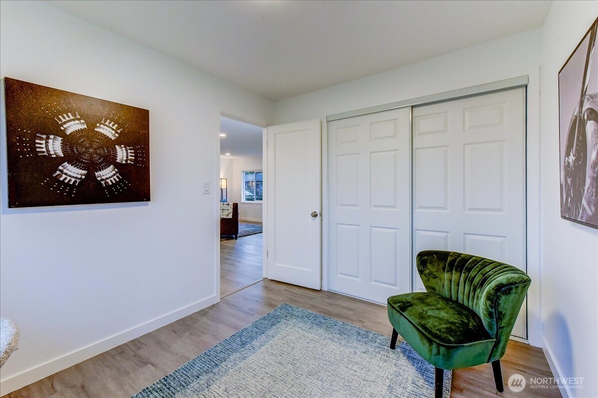 9320 31st Place SW, Seattle, WA 98126