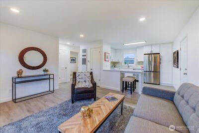 9320 31st Place SW, Seattle, WA 98126 - Photo 3