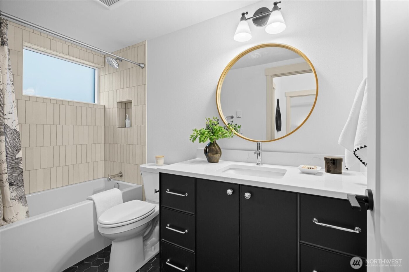 1257 NE 100th Street , Seattle, WA 98125