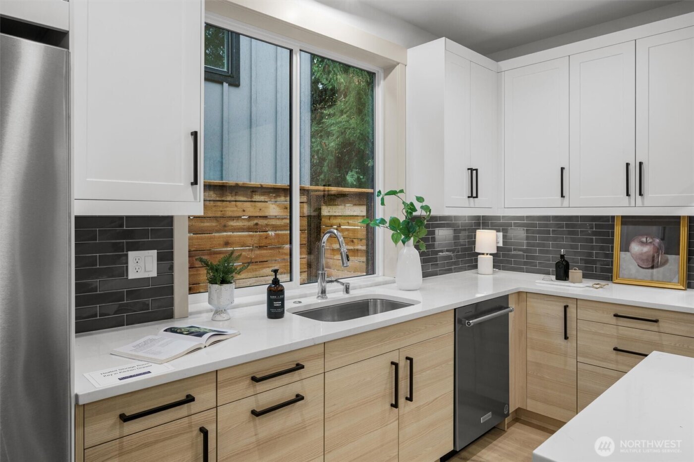 1257 NE 100th Street , Seattle, WA 98125