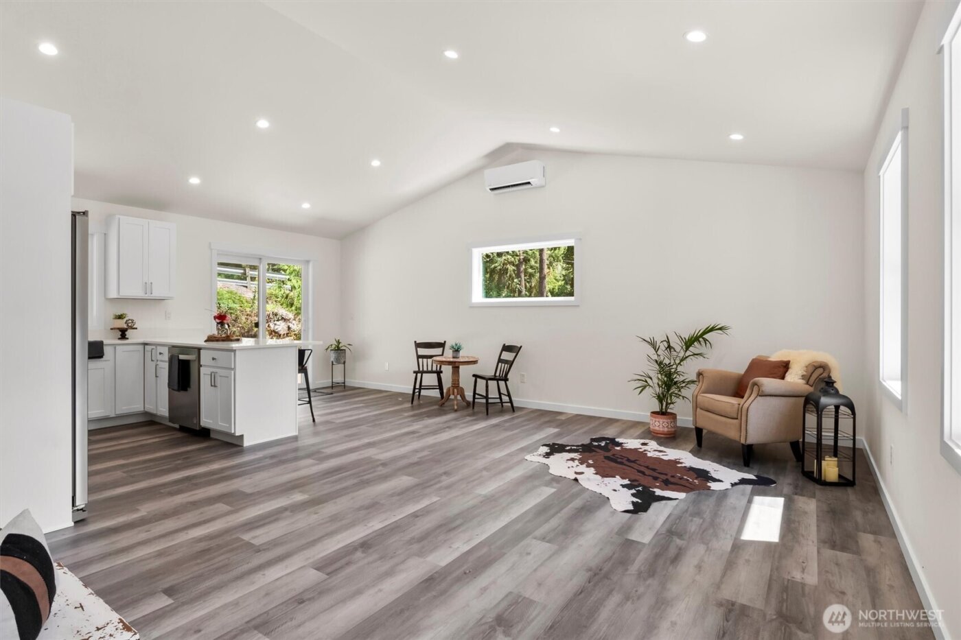 8672 Bell Court , Maple Falls, WA 98266