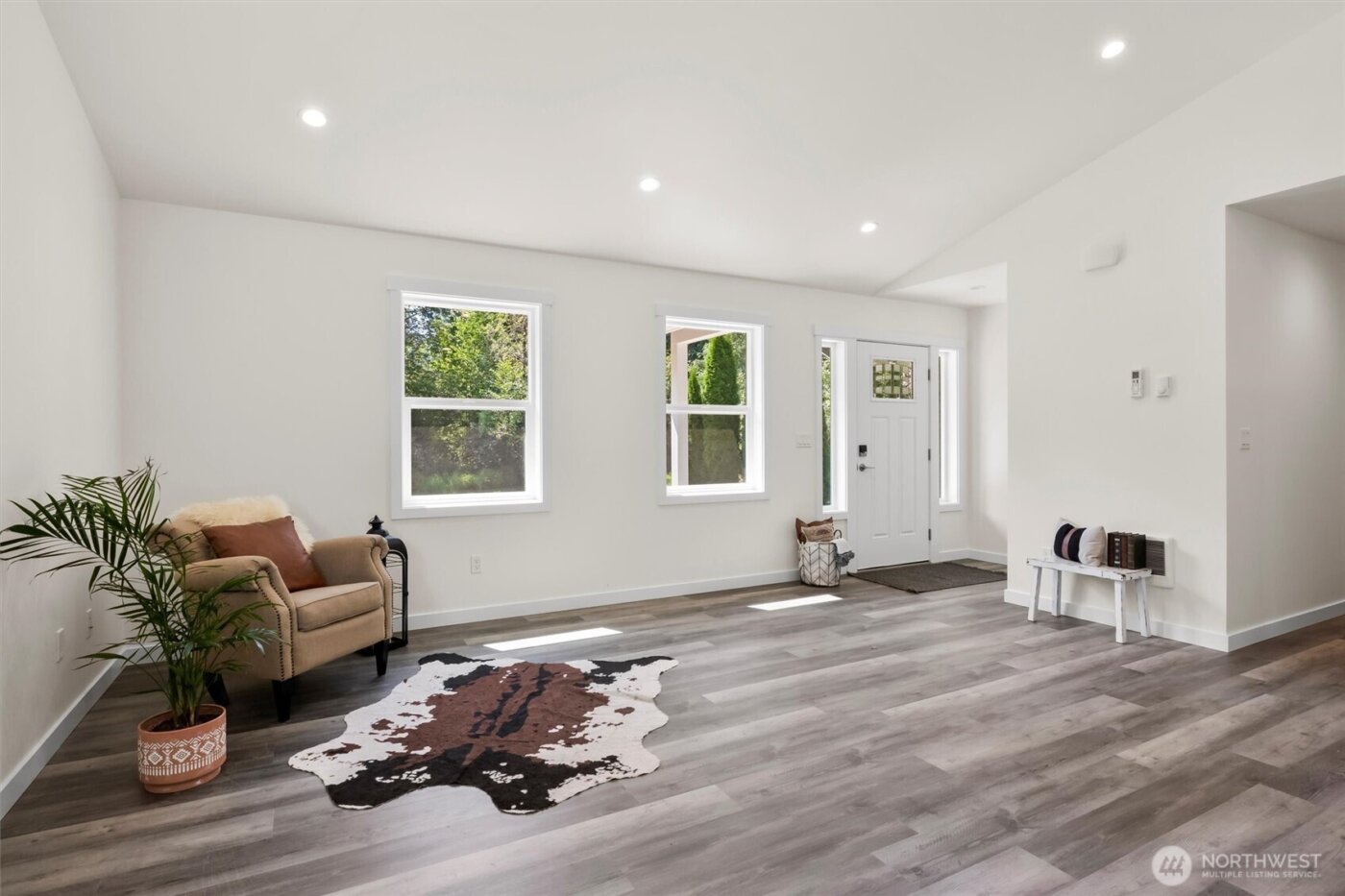 8672 Bell Court , Maple Falls, WA 98266