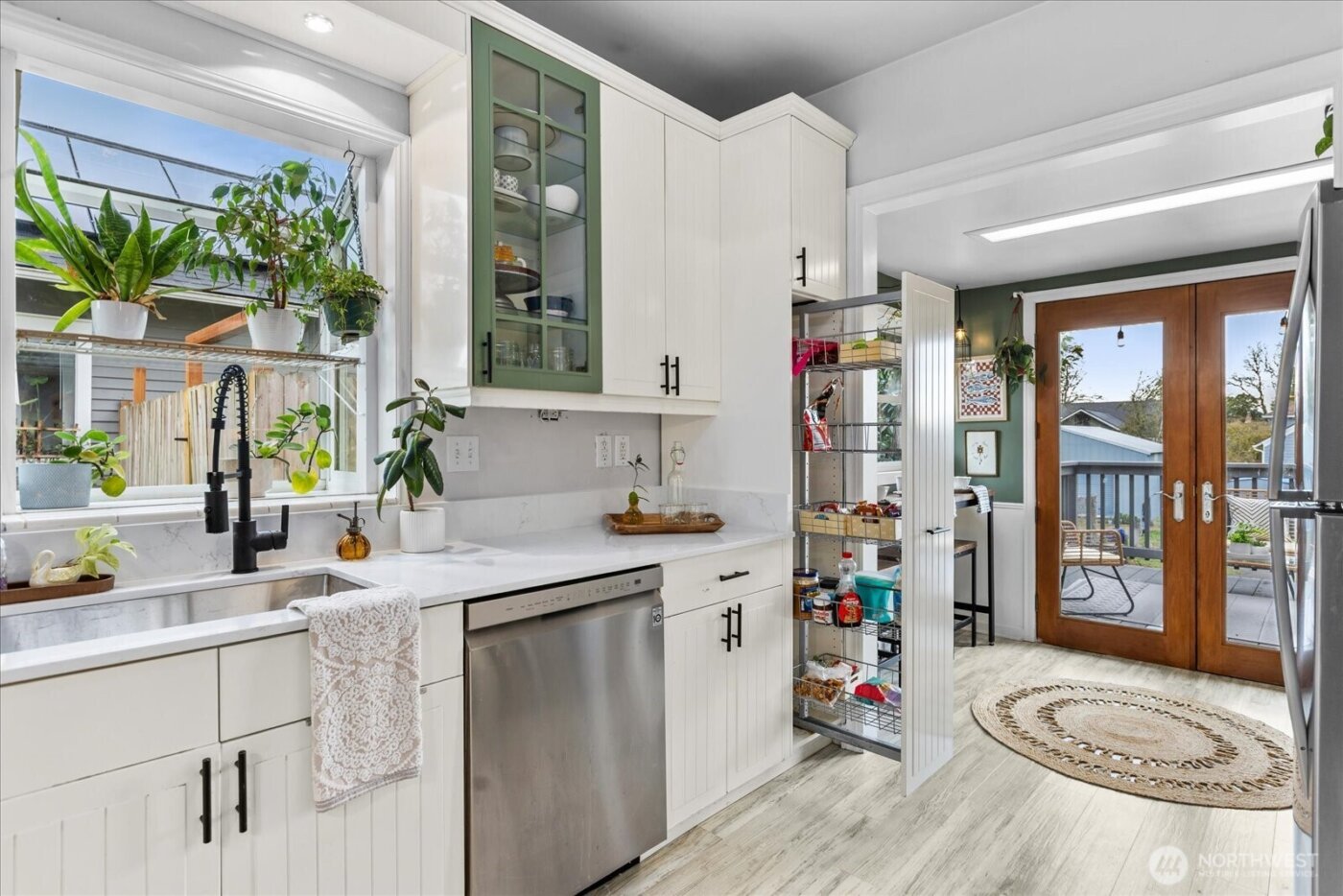 2513 Cleveland Avenue , Everett, WA 98201